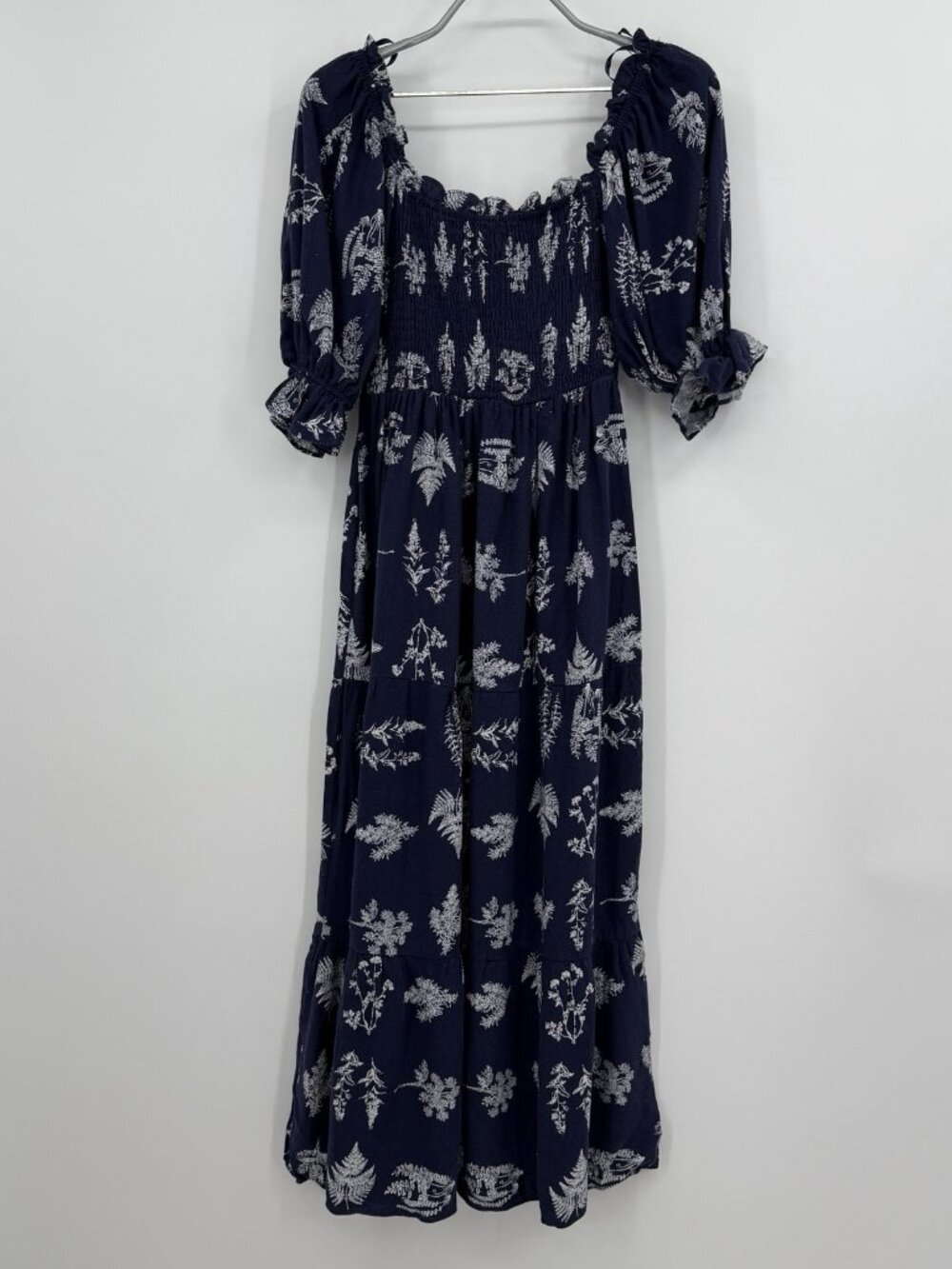 Pomander Place Tuckernuck Beaufort Botanical Hannah Dress Smocked Midi size S - Picture 2 of 8
